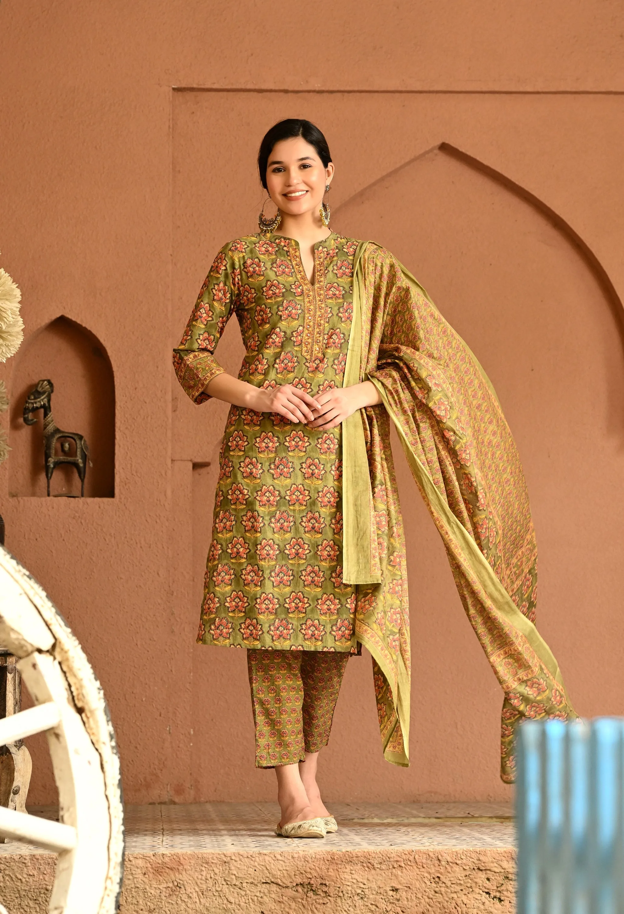 Green Floral Cotton Straight Kurta Pant Dupatta Set