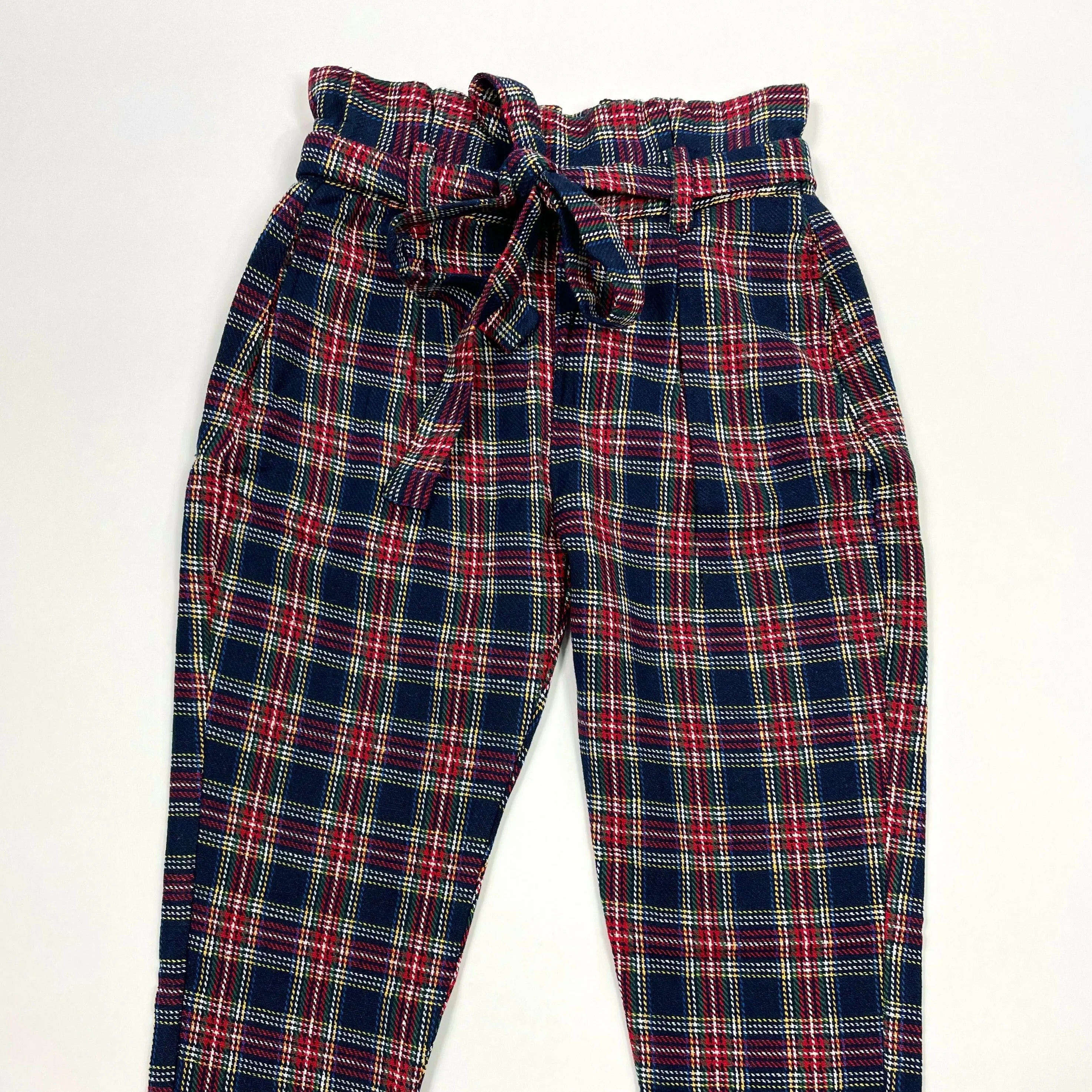 Paperbag waist pant with belt & pockets